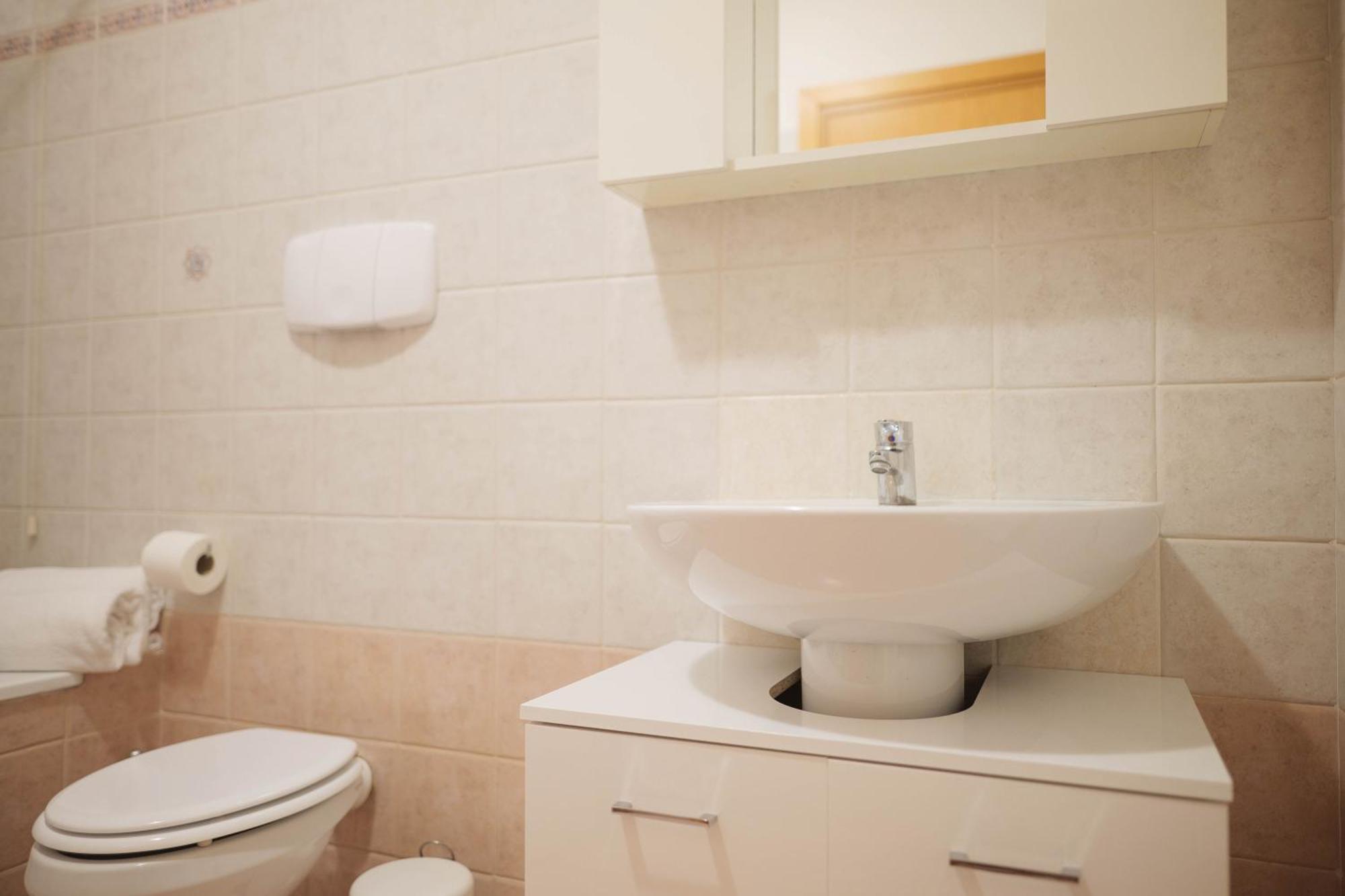 Casa Ghandi Vicino A Roma Con Box Auto E Wi-Fi Монтеротондо Экстерьер фото